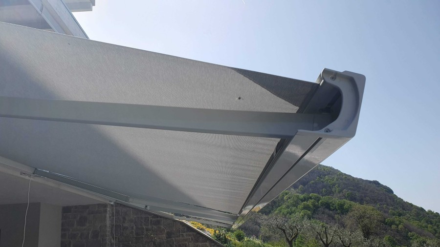 tende_da_sole_cassonate_iseo